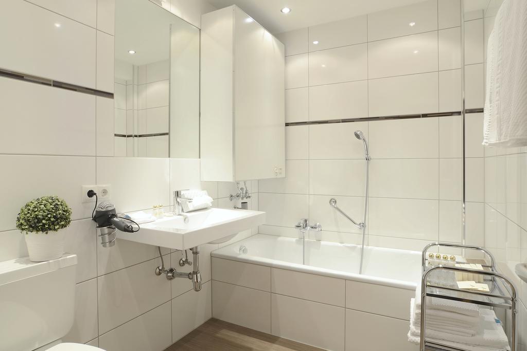 Zentrum Appartements Lorenzin Gaschurn Exterior photo